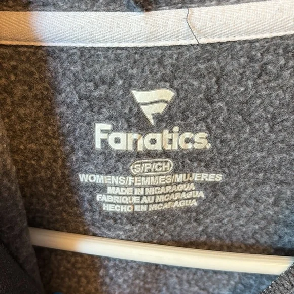 Fanatics Heather Gray Hoodie - Picture 5 of 5
